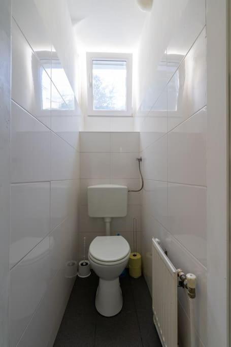 Spacious Belvedere Wien